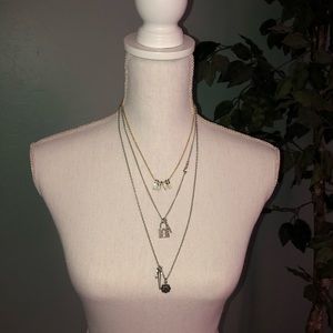 🌺Maurice’s 3-piece necklace